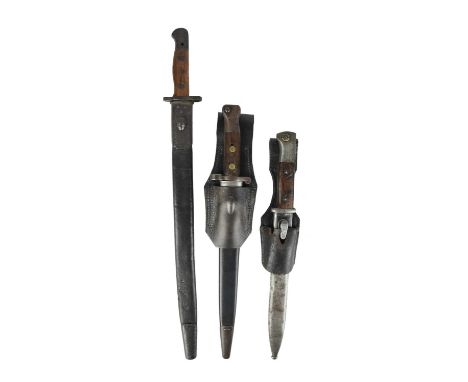 A British pattern 1888 bayonet, Mk I (2nd type), by Wilkinson, steel mounted leather scabbard, associated later leather frog;