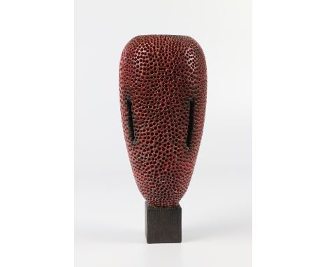 Mike Scott (USA) textured and coloured ash hollow form 26x11cm. Signed
&nbsp;
I first met Ray in the early 80’s and we got to