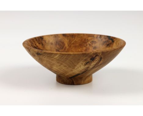 Richard Raffan (Australia) burr oak bowl 4x11cm. Signed
I met Ray when he came to my workshop in Topsham in Devon in 1973. We