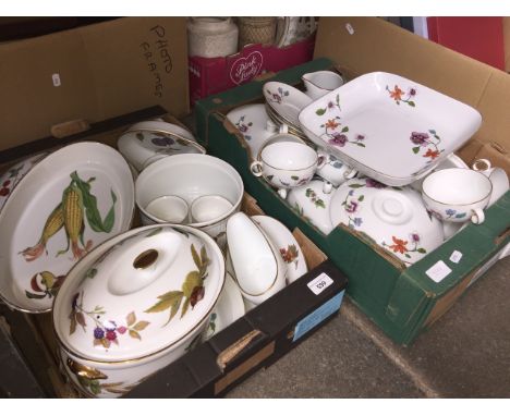 2 boxes of Royal Worcester tableware. One box contains Evesham, including serving dishes, and the other Astley (approx 25 pie