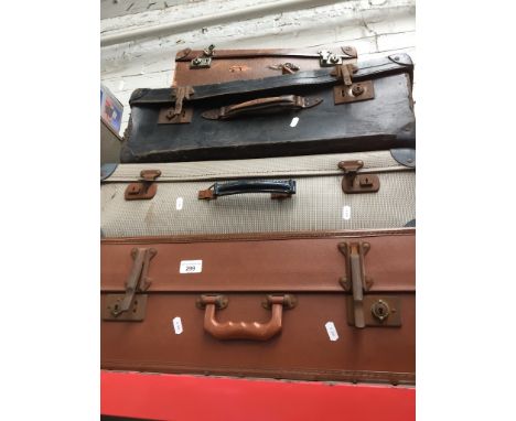 4 vintage suitcases 