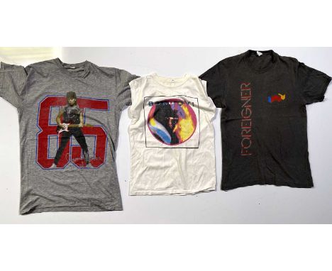 8 t-shirts: Bon Jovi (size label illegible), Queen A Kind of Magic (M), 1988 Fleetwood Mac (Ched label, L), Gary Moore (M), F
