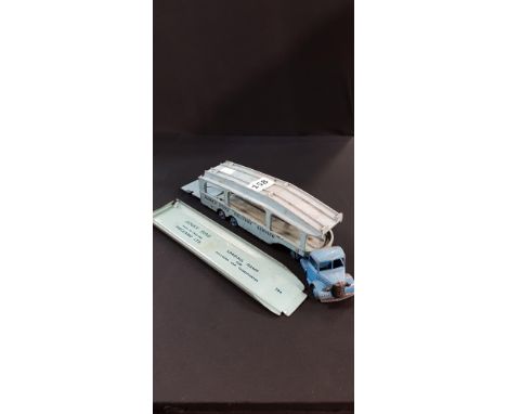 DINKY TRANSPORTER AND RAMP