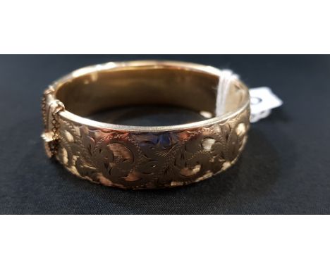 VINTAGE METAL CORE BANGLE