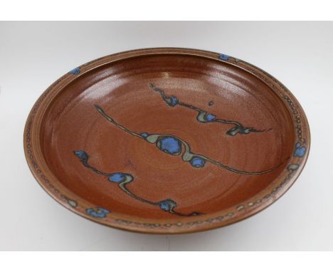 Ray Finch Winchcombe pottery, a glazed stoneware large salad bowl, trailed with cobalt, 36cm, bears the pottery impressed mar