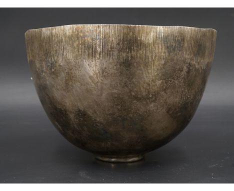 A contemporary Scottish Britannia standard silver bowl, having textured sides and comb engraved waney rim, Adrian K A Hope, E