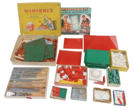 A Mini Bricks boxed set number 3, and various Bayko building pieces. (a quantity)