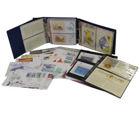 A group of Royal Mail Stamp Presentation Packs, including The Wildfowl and Woodlands Trust, Christmas Robins, Pub Signs, Coin