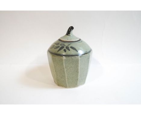 Jeremy Leach (b1941), a Lowerdown pottery stoneware twelve sided jar and cover, impressed seal and monogram, 13.5cm high