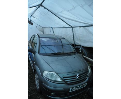 A CITROEN C3 FIVE DOOR HATCHBACK CAR in grey 1.4l petrol engine, no V5C, no keys, Mileage at last MOT (4th March 2020) 17,601