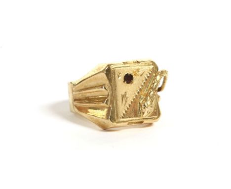 A gentlemen's gold single stone signet ring with snake motif, Italian national mark for Arezzo 750, 13.28g