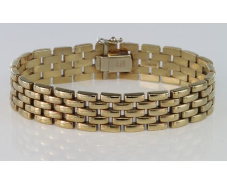 9ct Gold Gate style Bracelet weight 29.6g