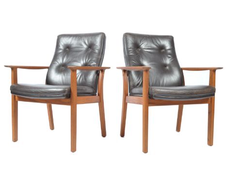 Arne Vodder - Sibast Furniture - A pair of original retro vintage mid century 1970's Danish armchairs in teak wood with black