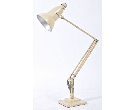 
Herbert Terry - 1227 - A vintage pre war Herbert Terry 1227 Anglepoise table / desk lamp in original cream painted finish. F