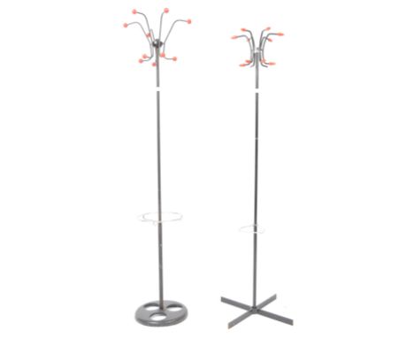 Hago - A matched pair of vintage 20th Century space age sputnik hall coat stands in the manner of Hago, England. Each having 