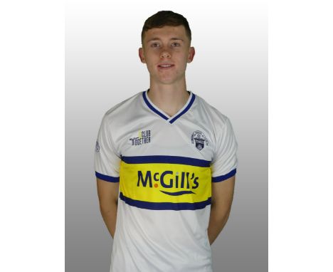 JIMMY KNOWLES NO 12 Knowles started with Nottingham Forest and Mansfield at Youth level before signing a two-year professiona