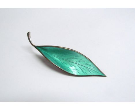 A David Anderson sterling silver enamel leaf brooch in green 