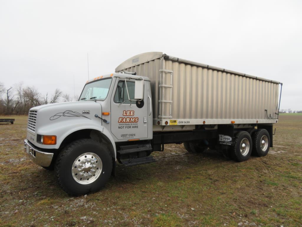 1999 S4900 series International Tandem grain truck, 183,915 miles, 10spd 530 diesel engine, Kann