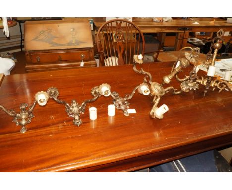 2x Hanging lights &amp; 3 light sconces 