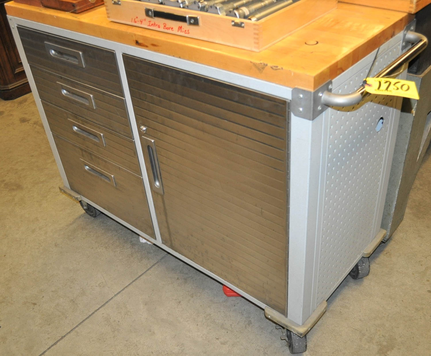 WOOD TOP PORTABLE TOOL CART