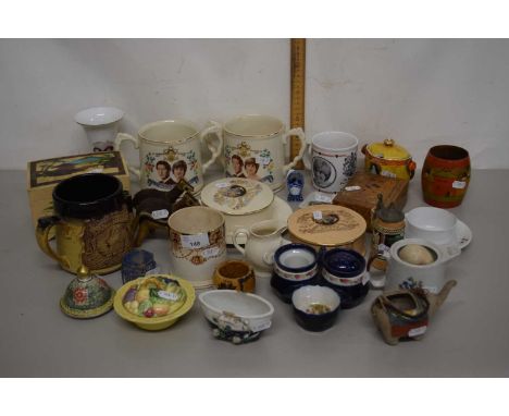 Mixed Lot:  A range of various royalty ceramics, assorted ornaments, trinket boxes etc