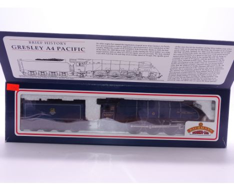 OO GAUGE - A Bachmann 31-954 Class A4 steam locomotive in BR blue livery 'Sir Nigel Gresley'. VG in VG box