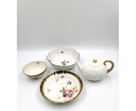 A Coalport teapot, two early 20th century Royal Worcester bowls with gilt inscriptions, and a Hoscht scalloped bowl with mark