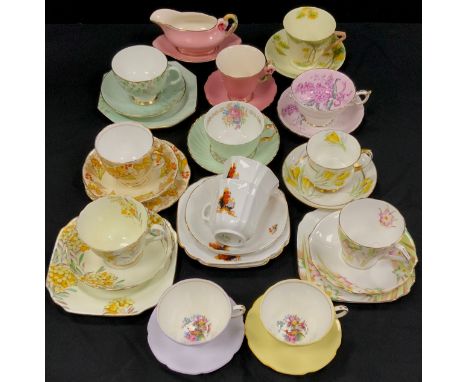 Mid century Tableware tea cups Trios and duos including; Paragon, Royal Winton, Bell China, Fenton; etc (12) 