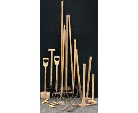 Vintage agricultural and garden tools - bill hook, sickles, long-handled sickle, garden forks, hoe, etc, qty. 