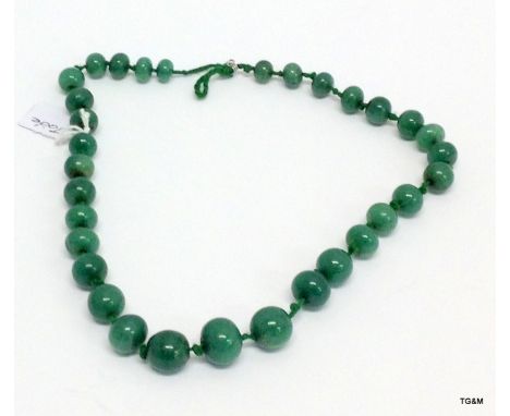 A green Jade necklace 40cm long
