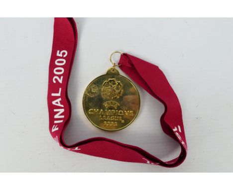 Liverpool Football Club Interest - A reproduction UEFA Champions League Winners medal for 2005, Ataturk Olympic Stadium Istan