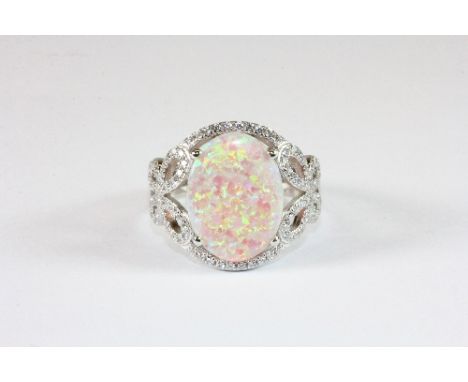 A 925 silver faux opal ring (Q)