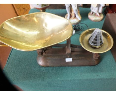 Brass pan scales and weights