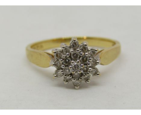 18ct diamond cluster ring, size O, 3.9g