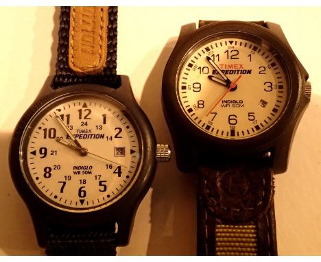 Two Timex Expedition Indiglo mens wristwatches, both working at lotting. P&amp;P Group 1 (£14+VAT for the first lot and £1+VA