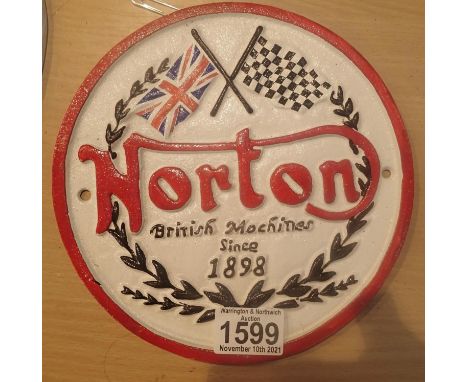 Cast iron Norton British Machines wall sign, L: 20 cm. P&amp;P Group 1 (£14+VAT for the first lot and £1+VAT for subsequent l