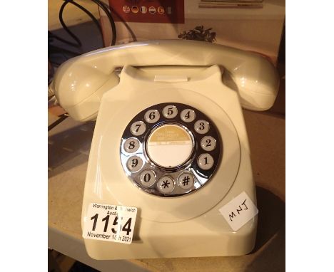 Ivory, GPO746 Retro push button telephone replica of the 1970s classic, compatible with modern telephone banking and any stan