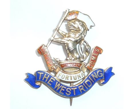 A 9ct gold and enamel regimental pin badge, 'The West Riding' (The Duke of Wellington's Regiment, active 1702 - 2006), approx