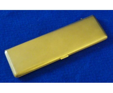 A heavy 9 carat gold engine turned Cigarette Case, 16cm, approx. 137g 