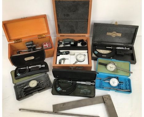 A collection of assorted Rolls Royce related engineering precision tools, comprising micrometers ranging from 0-1 inch, 1-2 i