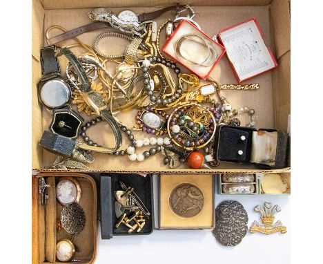 A collection of assorted jewellery, including various fashion watches, napkin rings, brooches, cameo brooches, ring, bangle, 