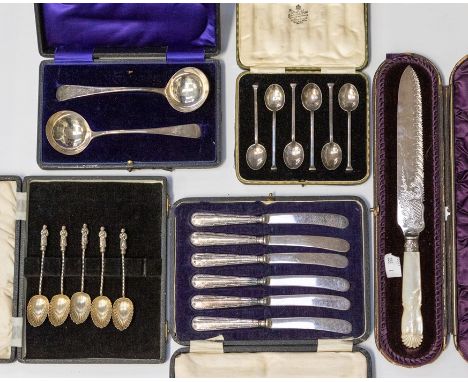 A collection of silver and plate flatware to include: A set of 6 silver teaspoons, casedA pair of Old English pattern silver 
