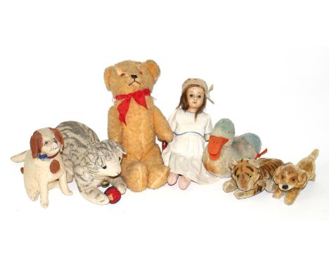 Steiff u.a.: Kleine Sammlung aus Steifftieren ca. 1950-60, 2 Samttiere Katze u. Hund um 1910 ähnlich wie Steiff Foxterrier u.