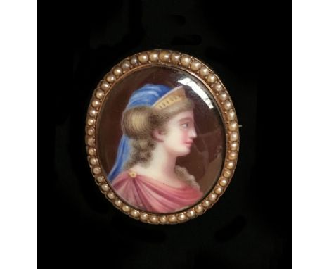 EARLY GOLD & SEED PEARL ENAMELLED BROOCH - A RARE & BEAUTIFUL ITEM OF JEWELLERY AFTER ANGELICA KAUFFMAN R.A