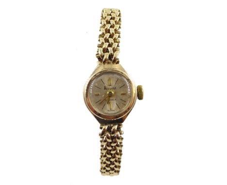 Accurist 9ct gold ladies manual wind bracelet wristwatch, hallmarked - Condition Report Approx 13.5gm gross, bracelet is also