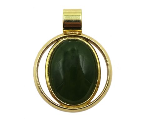 14ct gold cabochon jade pendant - Condition Report Tested to 14ct via x-ray, approx 8.7 gm, length = 28mm