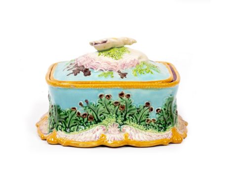 A VICTORIAN MINTON MAJOLICA STYLE FISH TUREEN AND COVER with a conical sea shell finial, scallop shell design and seaweed dec