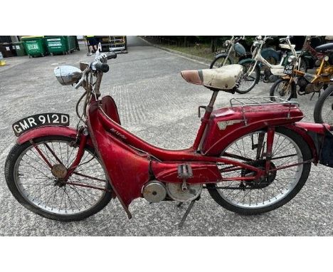 Being sold without reserveRegistration number GMR 912D In original Raleigh Carmine Red with 'De Luxe' visible on the frameOn 