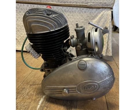 Villiers 197cc engine 8E, fully rebuilt with new bearings and seals etc, clutch re-lined, new ignition coil and points, not f