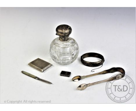 A collection of silver and objects of virtue to include an early Victorian vinaigrette, Gervase Wheeler, Birmingham 1943, ini